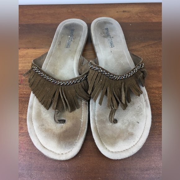 Minnetonka Thong Flip Flop Sandal Women’s Size 10M Brown Beaded Fringe Suede. - Picture 7 of 11